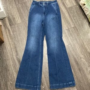 Old navy jeans